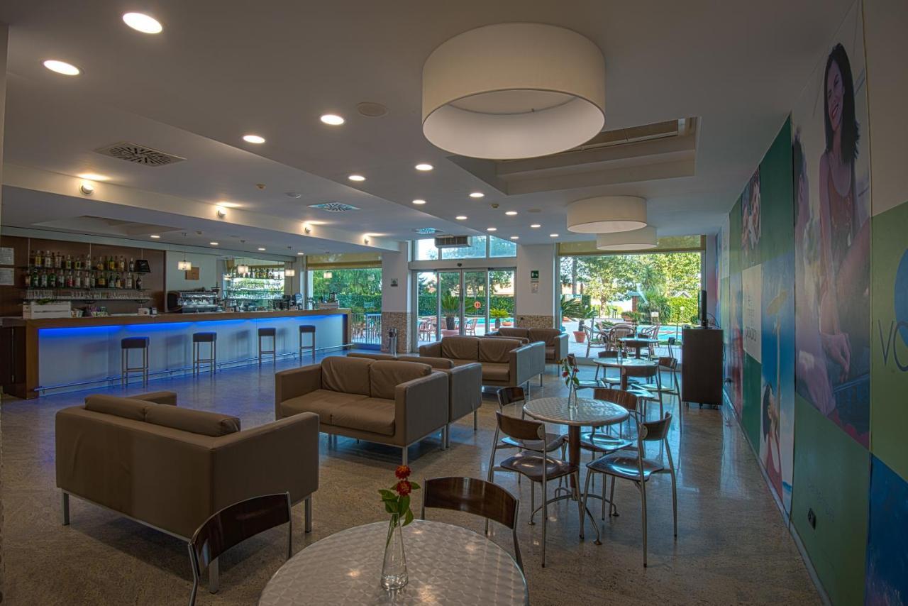 Hermitage Hotel Силви Марина Екстериор снимка
